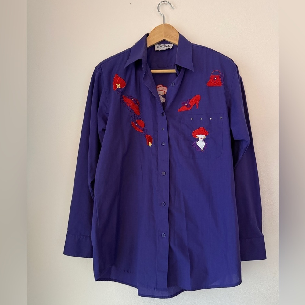 Get Lucky Blouse Size S Purple Red Hat Fashion Long Sleeve